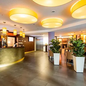 Stadthotel Am Roemerturm Colónia